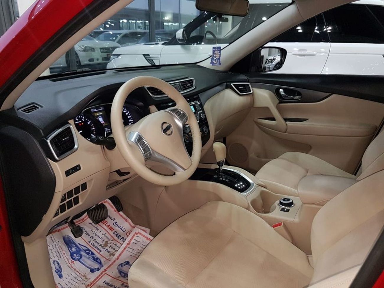 Used Nissan XTrail 2015 for sale in Abu Dhabi 188887