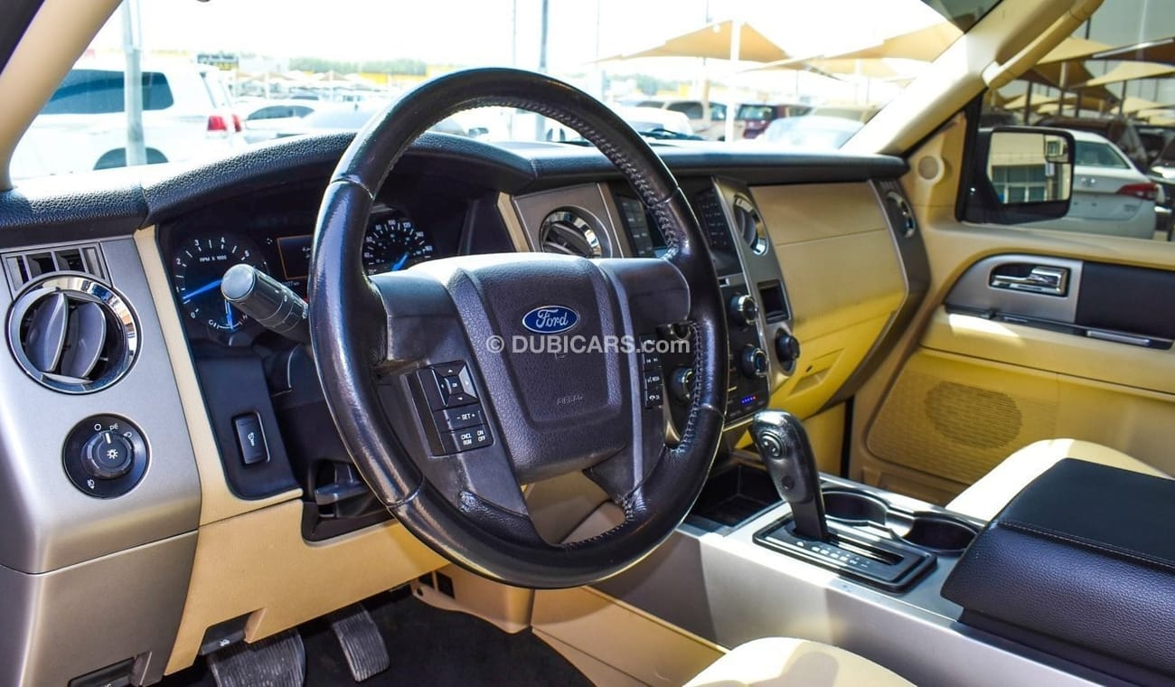 Ford Expedition XLT Ecoboost V6
