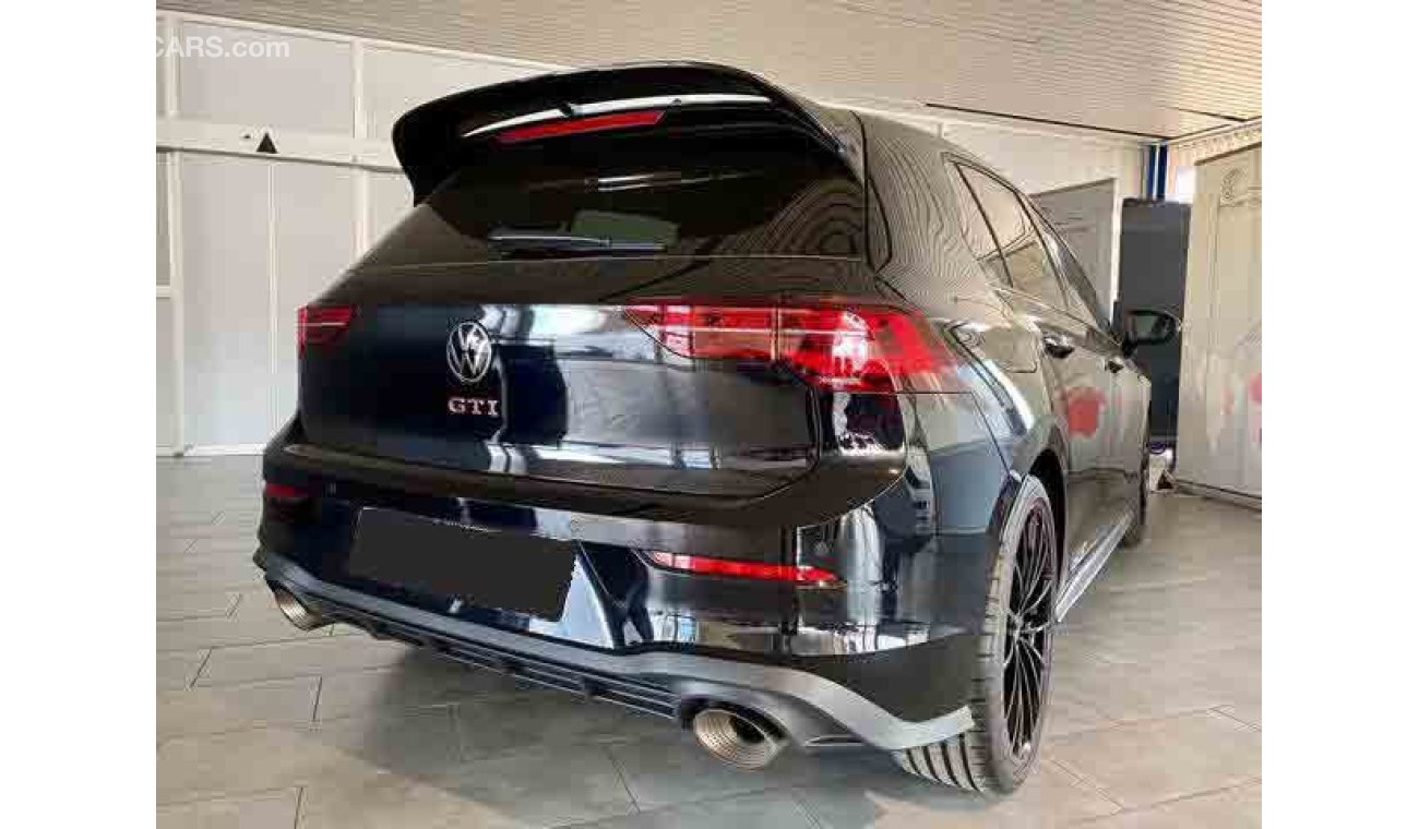 فولكس واجن جولف GTI Clubsport 45