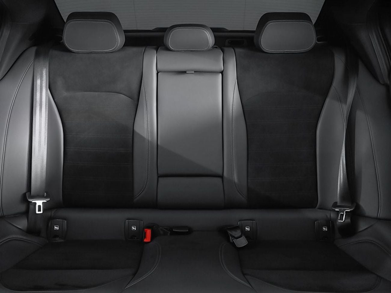 ألفا روميو جوليا 2023 Alfa Romeo Giulia Estrema / Alfa Romeo Warranty