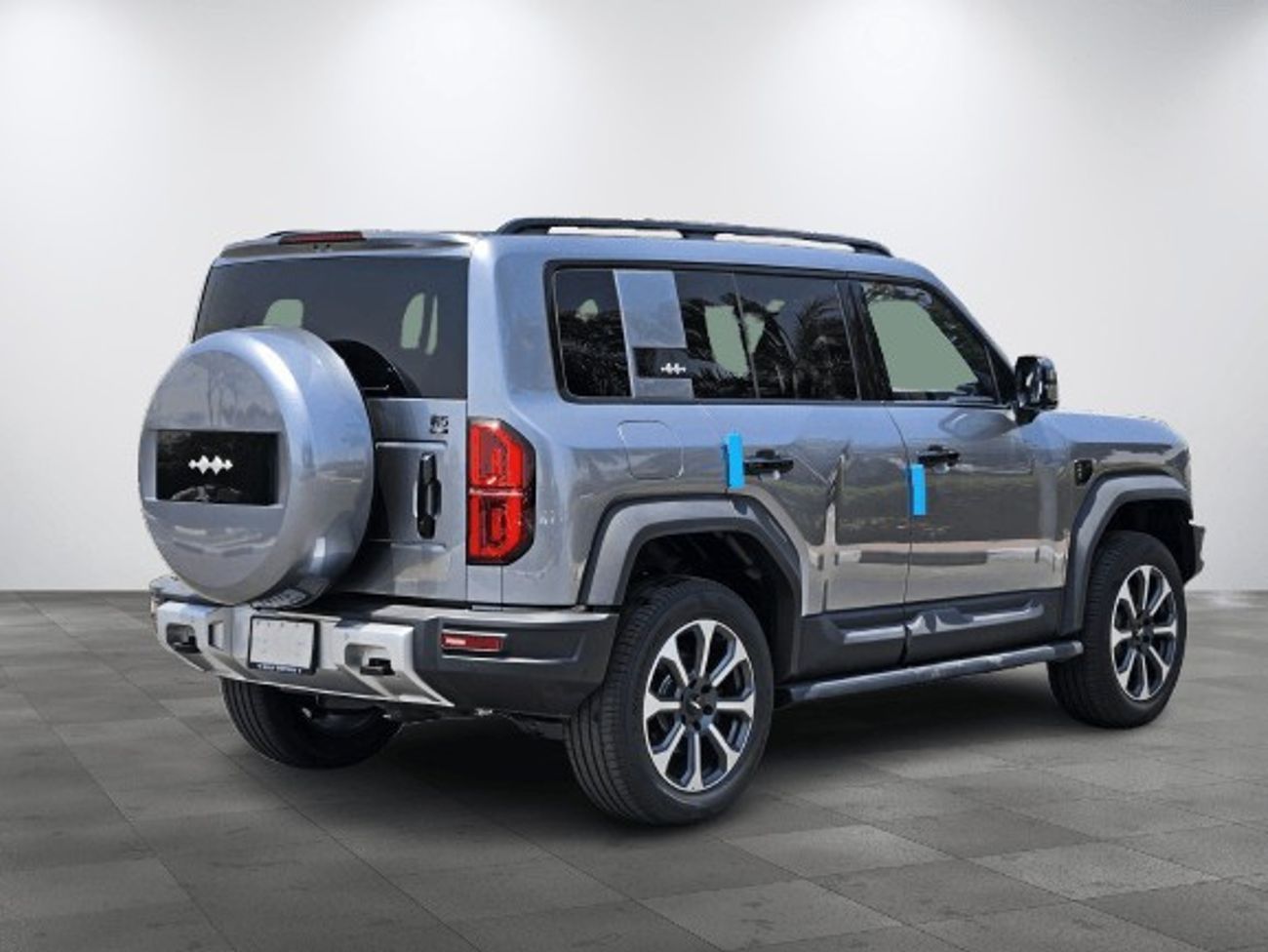 BYD Leopard 5 5 NAVIGATOR HYBRID1.5L-4CYL TURBOCHARGED