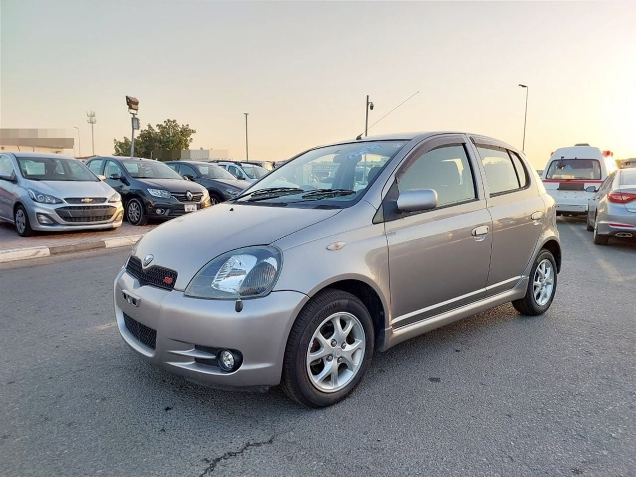 Toyota Yaris TOYOTA VITZ RIGHT HAND DRIVE(PM61356)