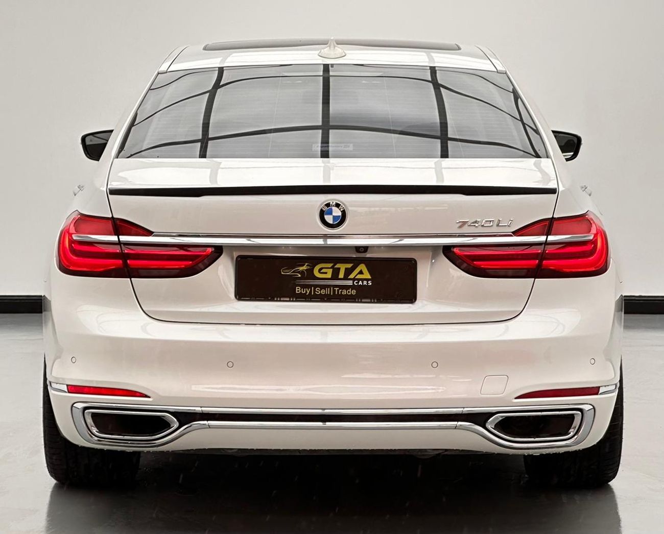 BMW 740Li Luxury 3.0L (322 HP) 2016 BMW 740Li, BMW Full Service History, Excellent Condition, GCC