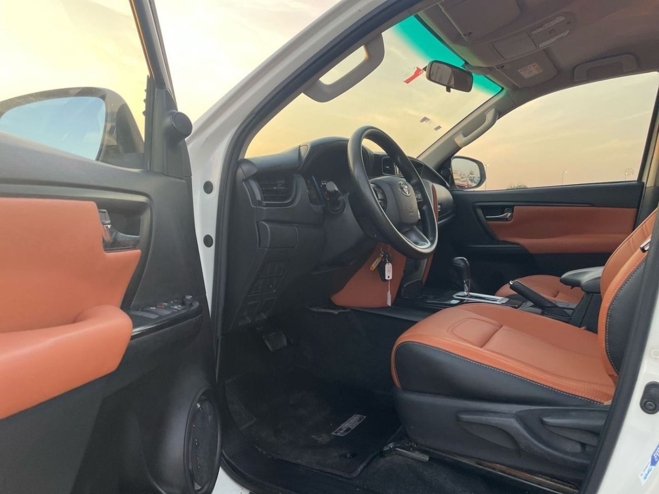 Toyota Fortuner 2022 Toyota Fortuner EXR+ 2.7L V4 - AWD 4x4 - 7 Leather Seats - Rear Cam With Sensor -