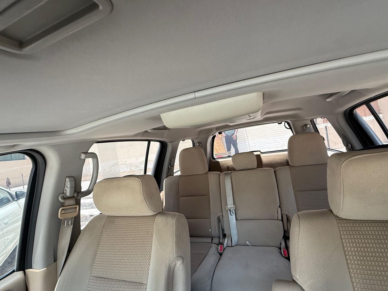 Nissan Armada SE