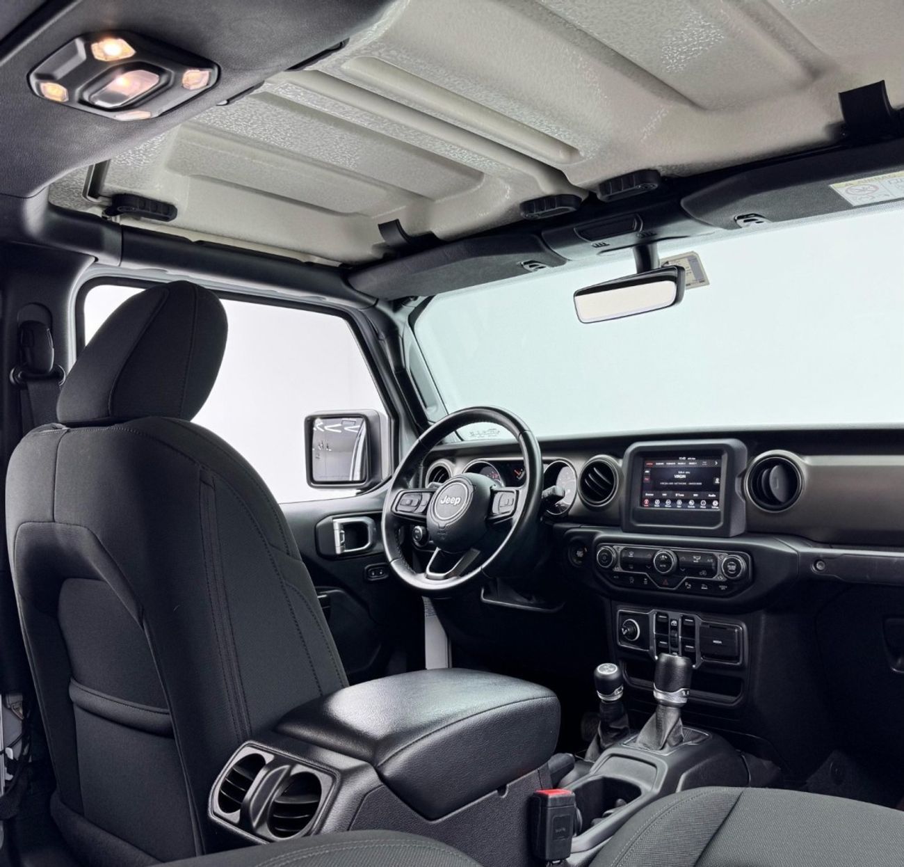 جيب جلادياتور Sport 3.6L 2020 Jeep Gladiator Sport, June 2026 Jeep Warranty, Full Jeep Service History, GCC