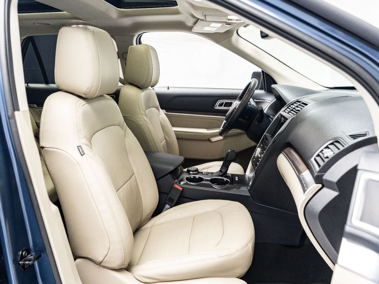 Ford Explorer Exclusive Extended Eid Offer - Limited Time Only! 2027 Al Tayer Warranty + Service Contract, GCC