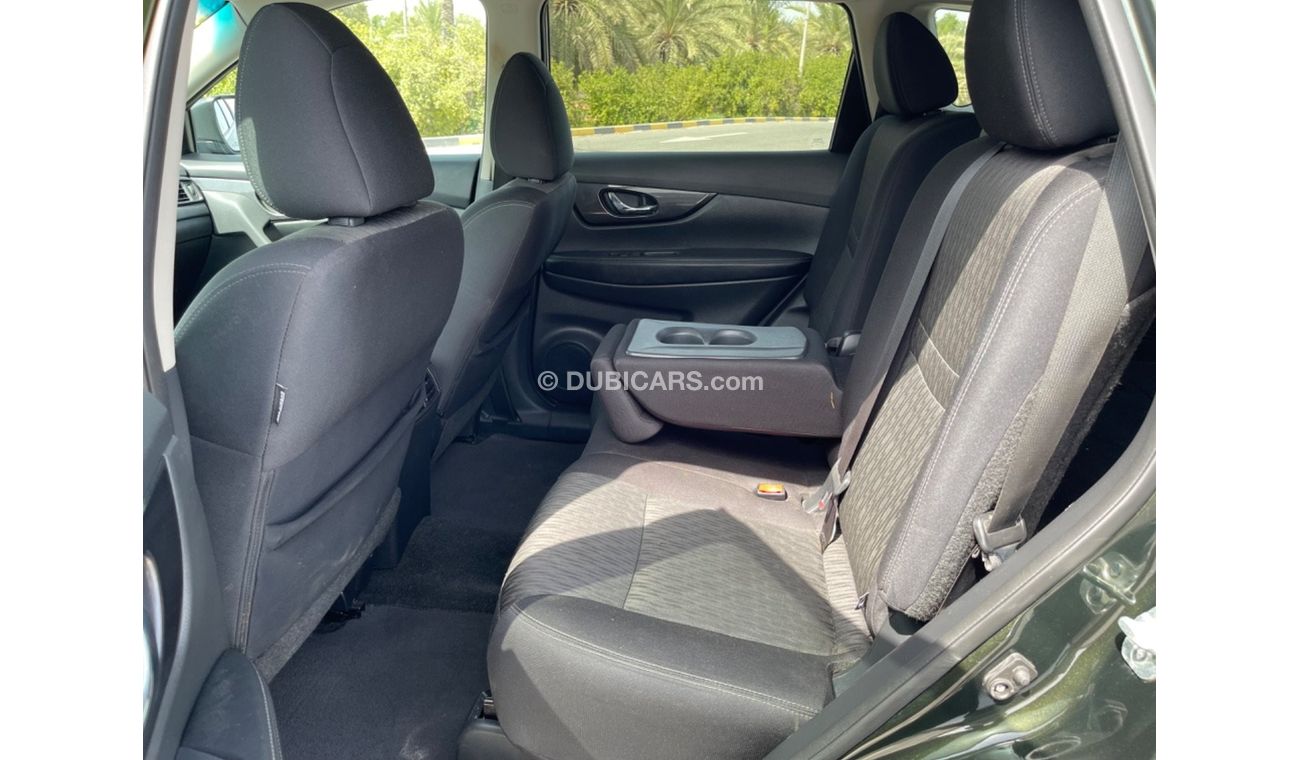 Nissan Rogue Nissan Rogue   (USA _ SPEC) - 2018 - VERY GOOD CONDITION