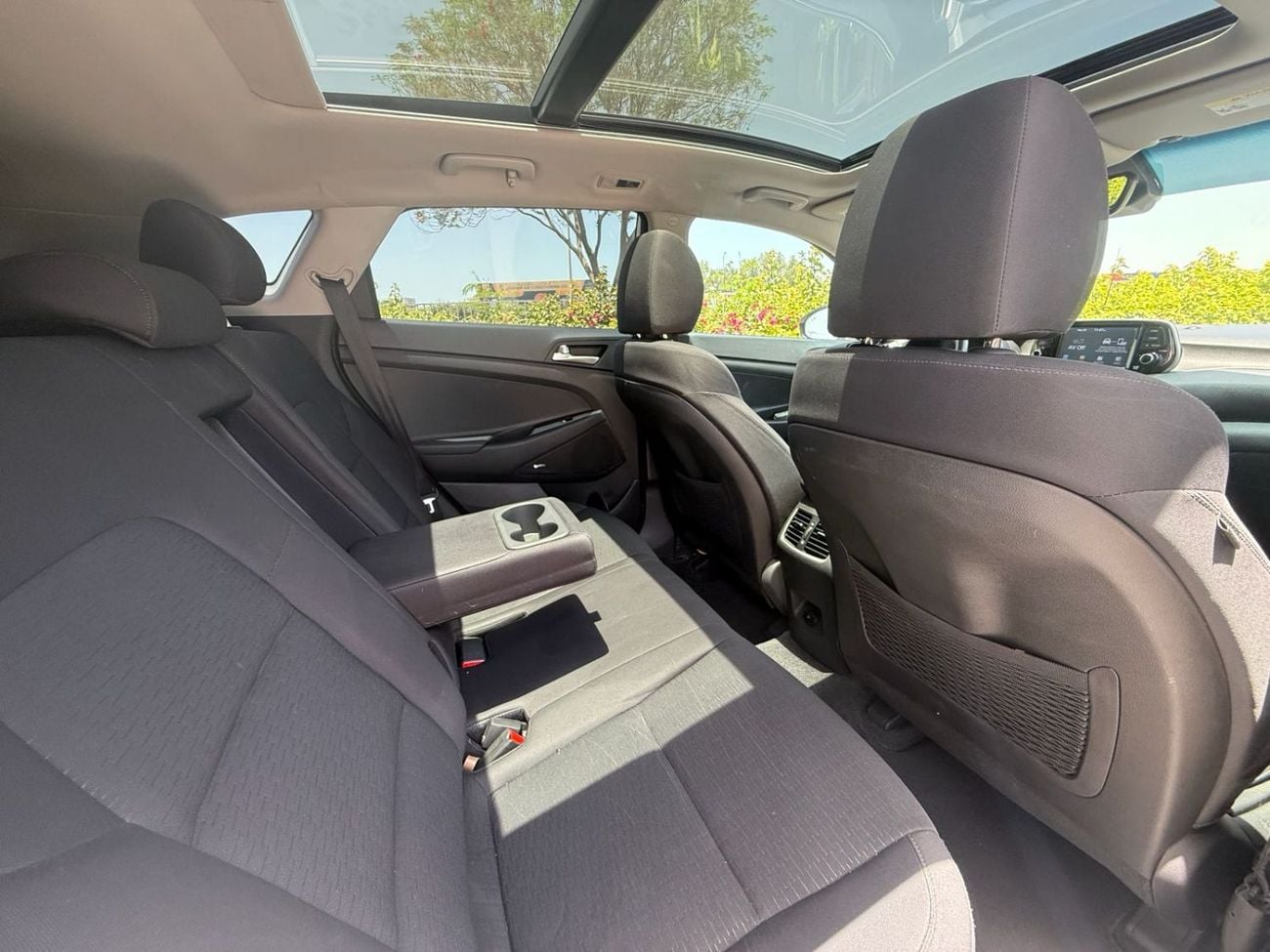 Hyundai Tucson GL TOP 2019 Hyundai Tucson Limited 2.4L - American Specs - Excellent Condition