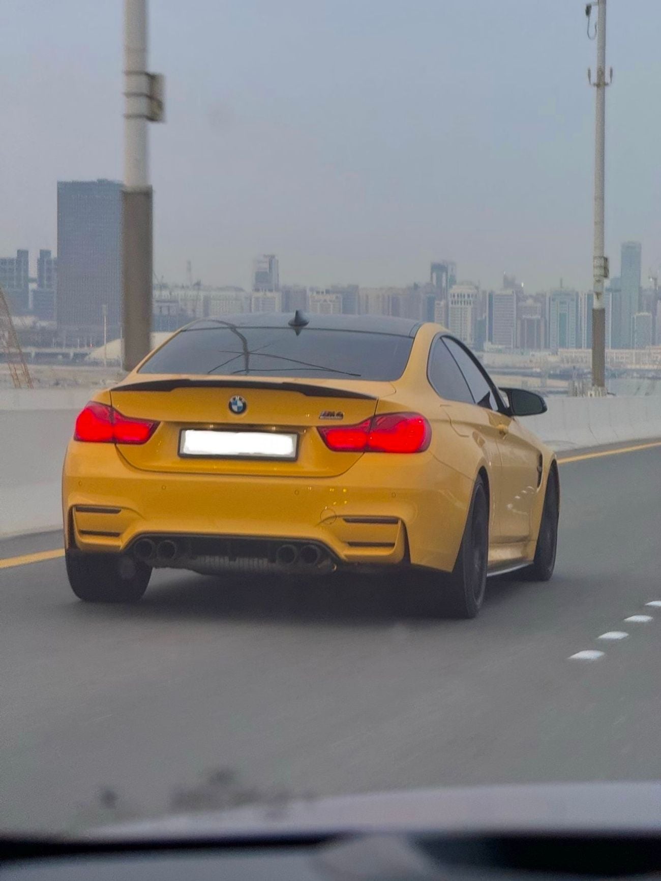 بي أم دبليو M4