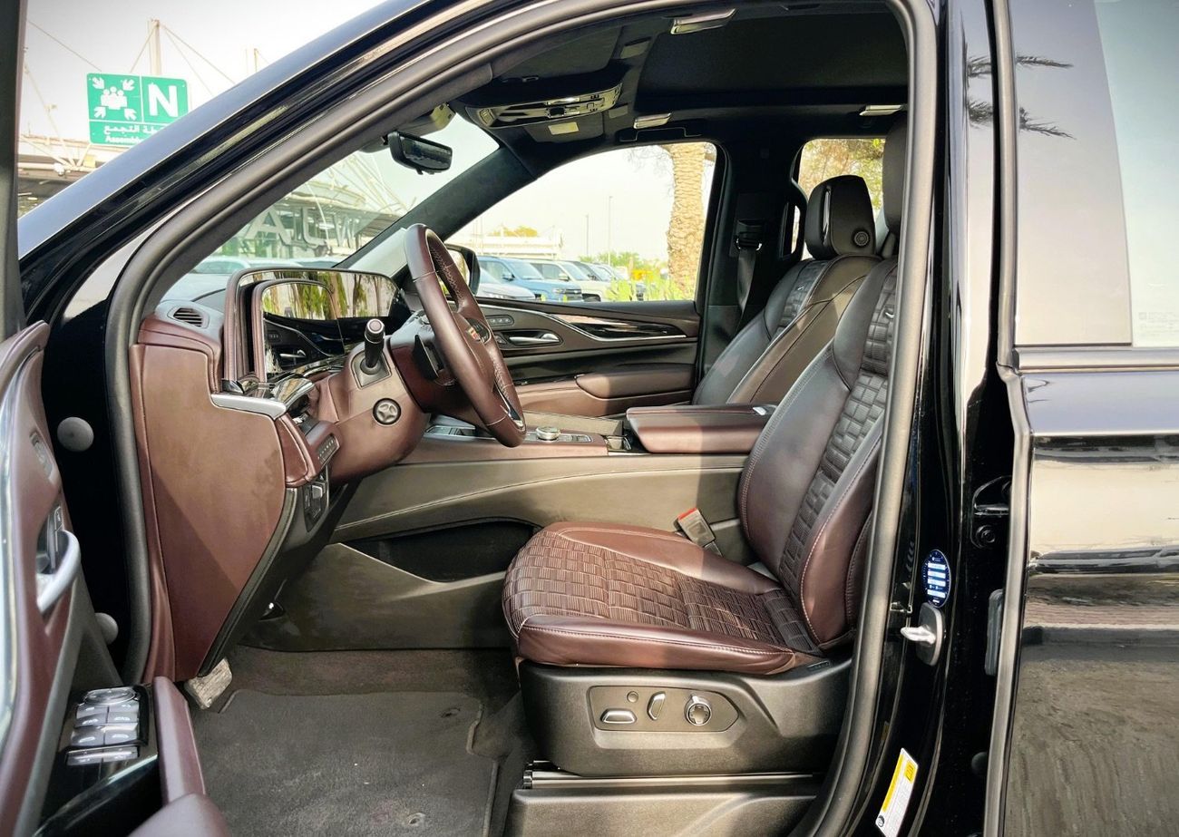 Cadillac Escalade Sport Platinum 6.2L AWD