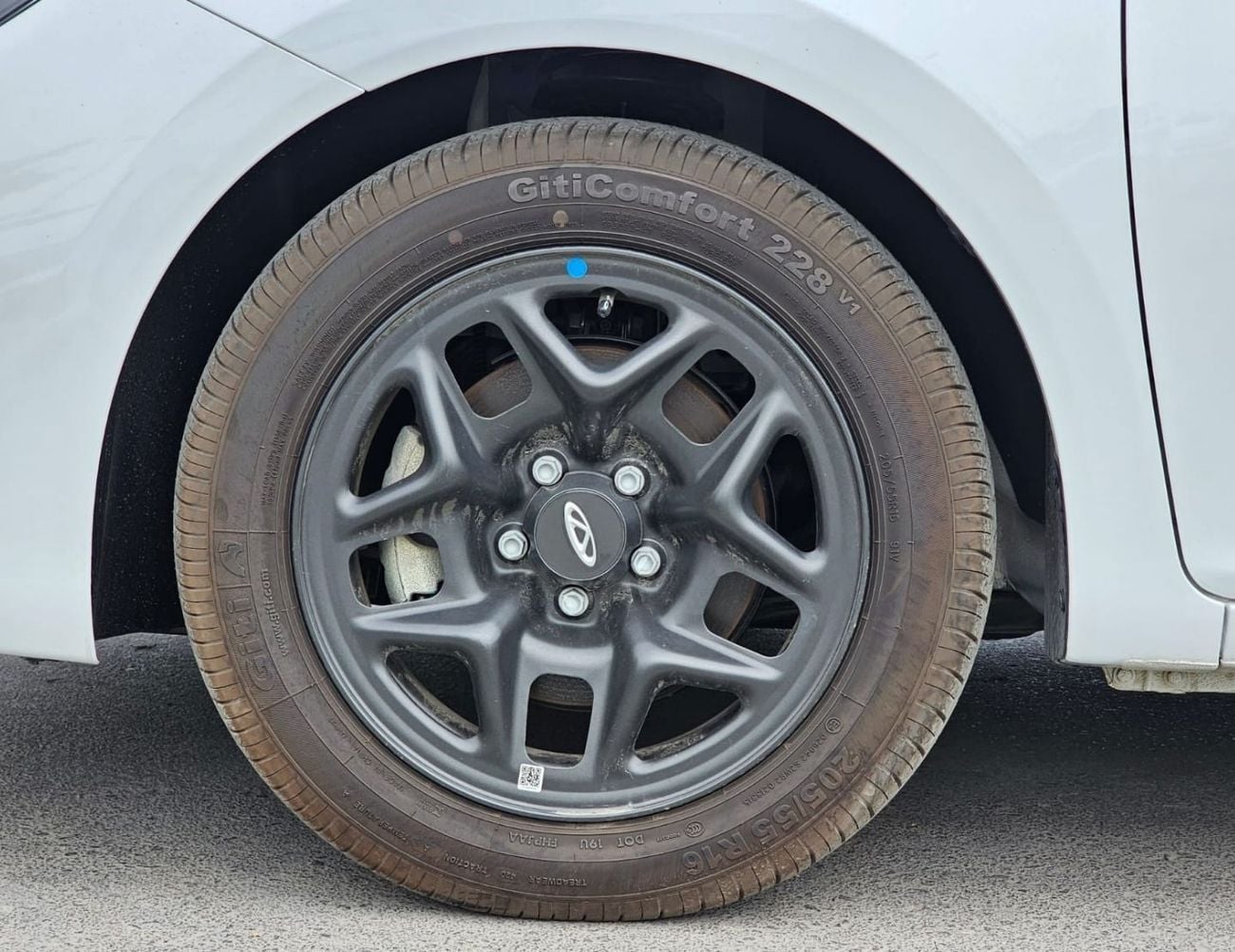 Chery Arrizo 5 STANDARD || 1.5L PETROL V4 | FABRIC SEATS | KEY START | RAER PARKING SENSOR (CODE # TARZ)