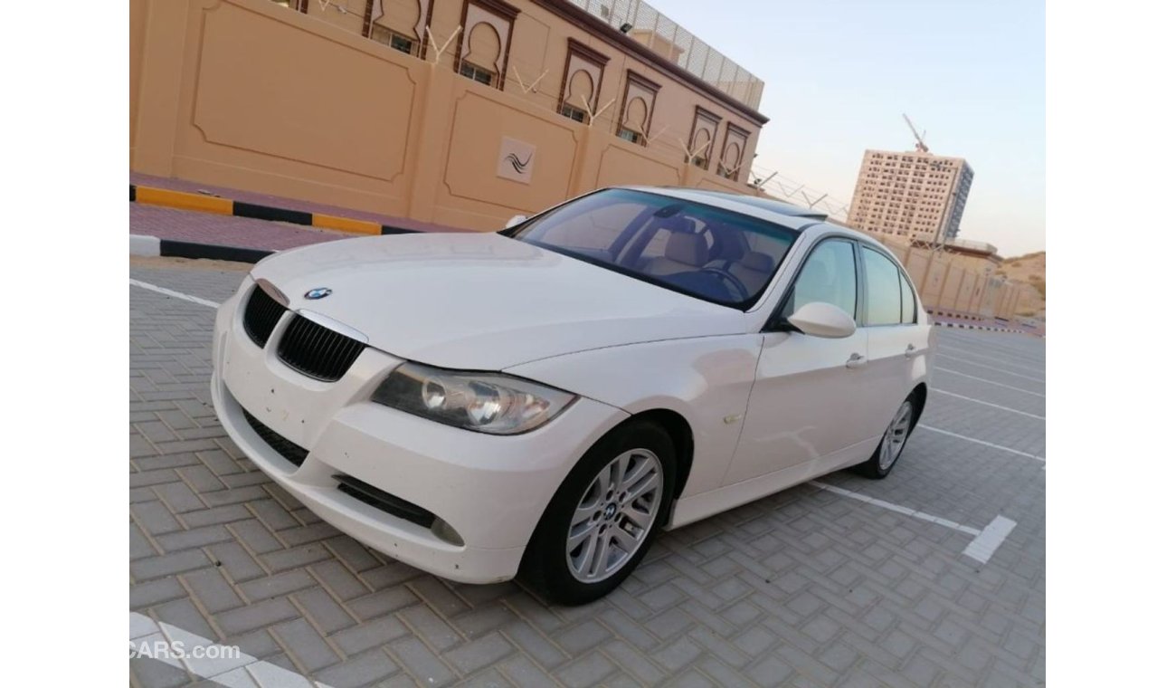 BMW 328i