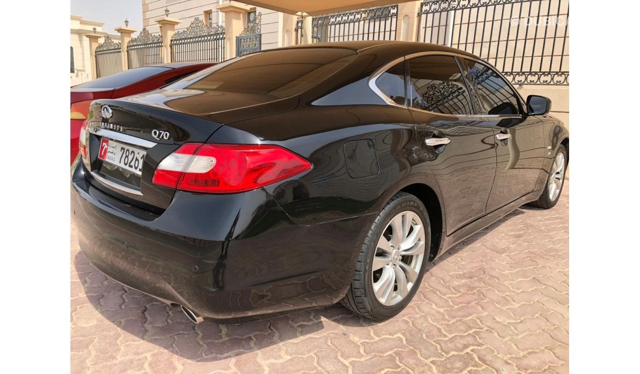 إنفينيتي Q70 Infinity  Super clean for sale