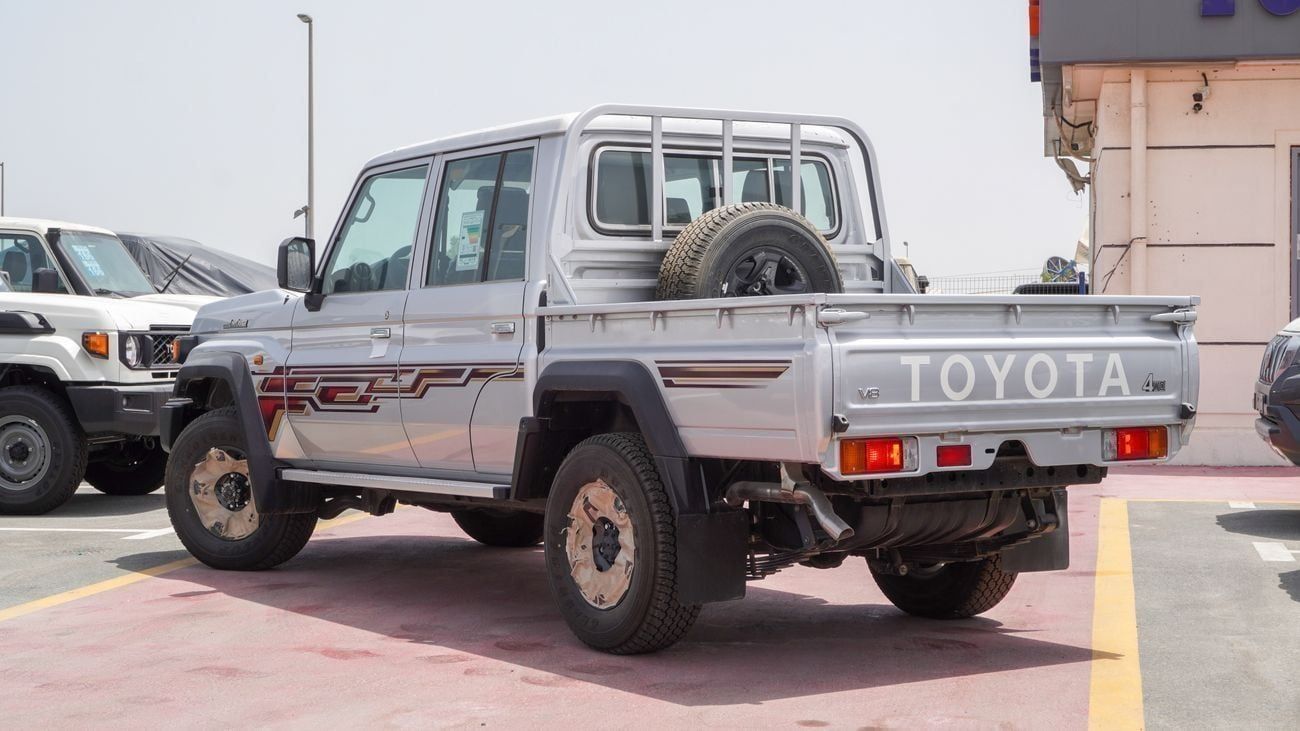 Toyota Land Cruiser Pick Up LC 79 DC 4.5L DIESEL V8