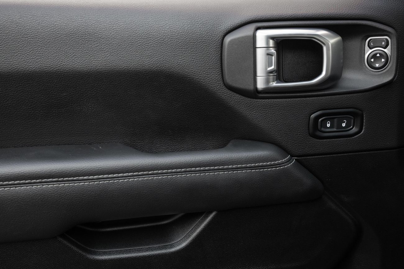 جيب رانجلر Wrangler Sahara | 2,644 P.M | 0% Downpayment | Jeep Warranty + Service!