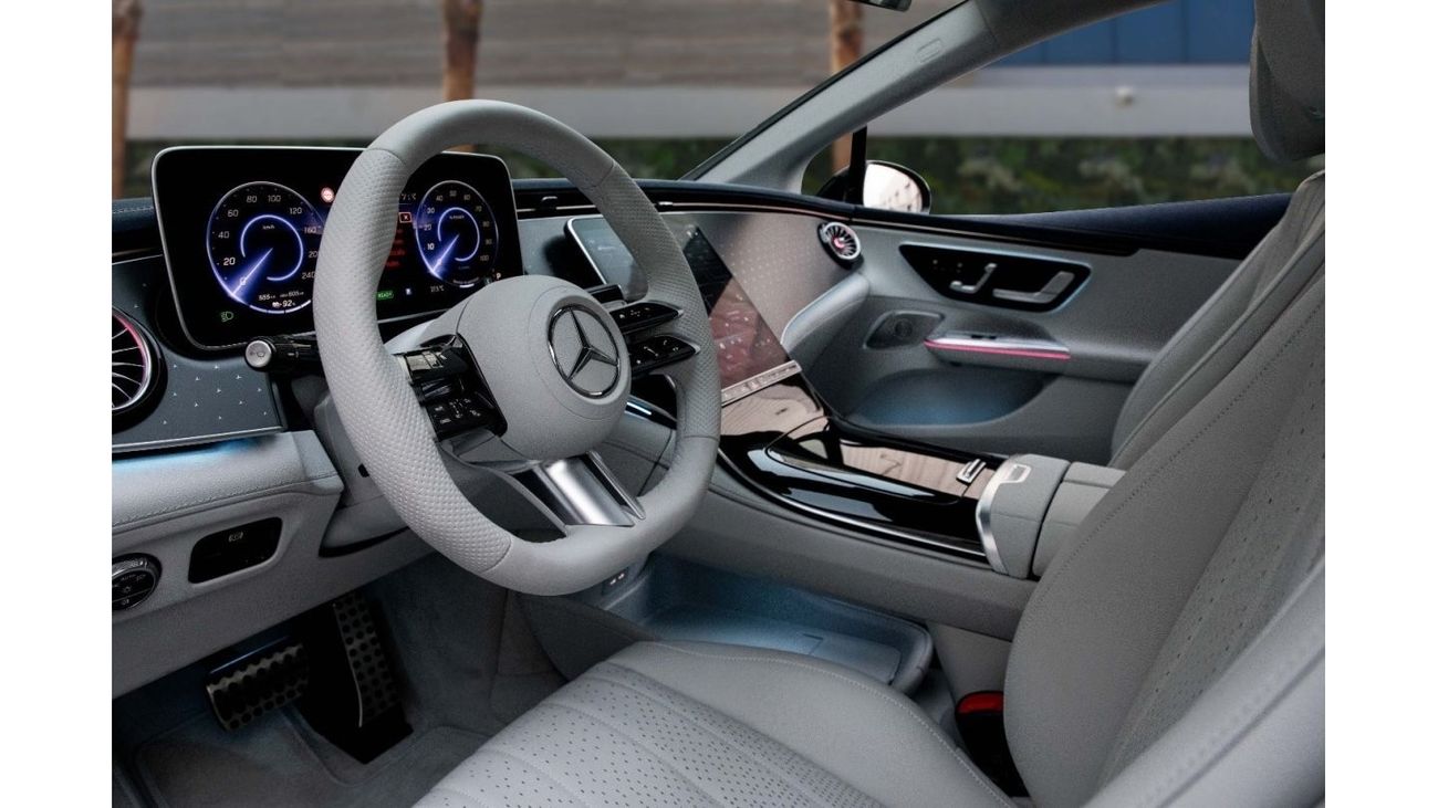 Mercedes-Benz EQE 350+ 350 + | 5,092 P.M  | 0% Downpayment | Agency Warranty!