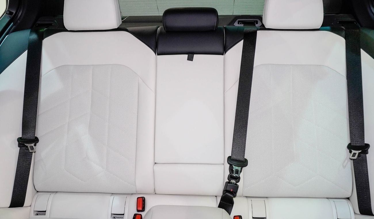 بي أم دبليو 530i Sedan Master M Sport Pack