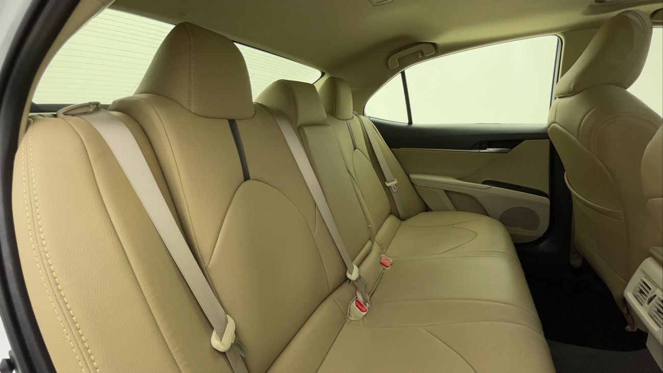 Toyota Camry SE 2.5 | Zero Down Payment | Home Test Drive