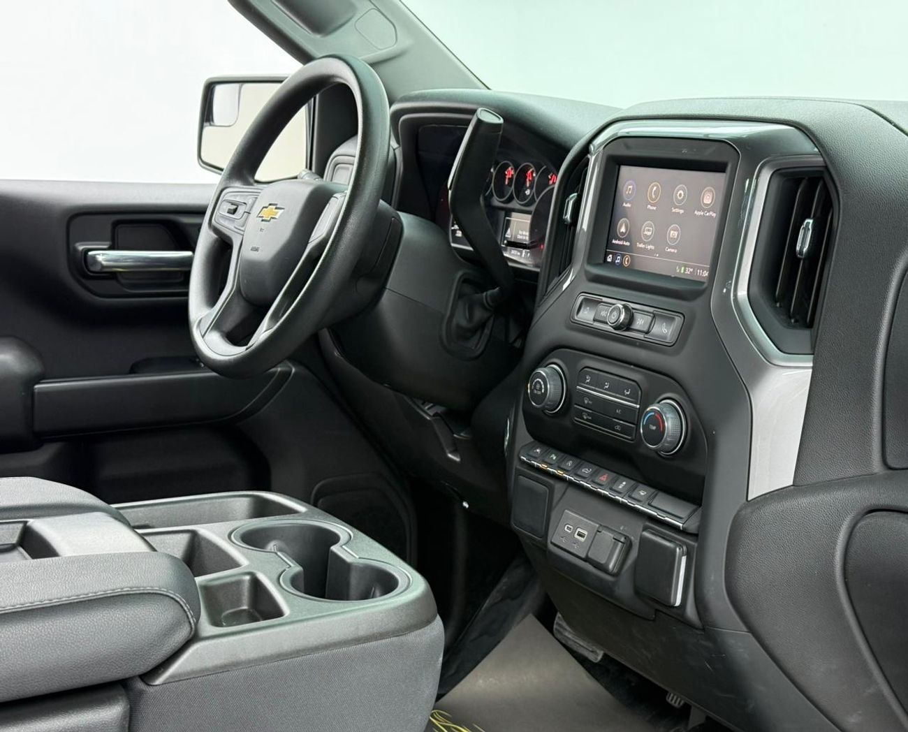 شيفروليه سيلفارادو 2022 Chevrolet Silverado 1500 LT, 1 Year Unlimited Km Warranty, Full Service History , GCC