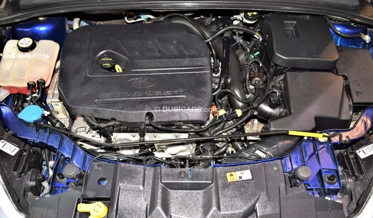 Ford Focus FULL SERVICE HISTORY!LOW MILEAGE Ford Focus 2015 Model!! in Blue Color! GCC Specs