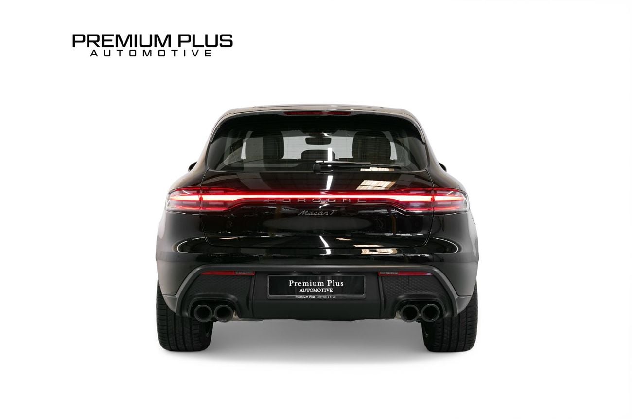 بورش ماكان T 2.0L (260 HP) 2024 Porsche Macan, Warranty, Full Porsche Service History, Sport Chrono Package, Ve