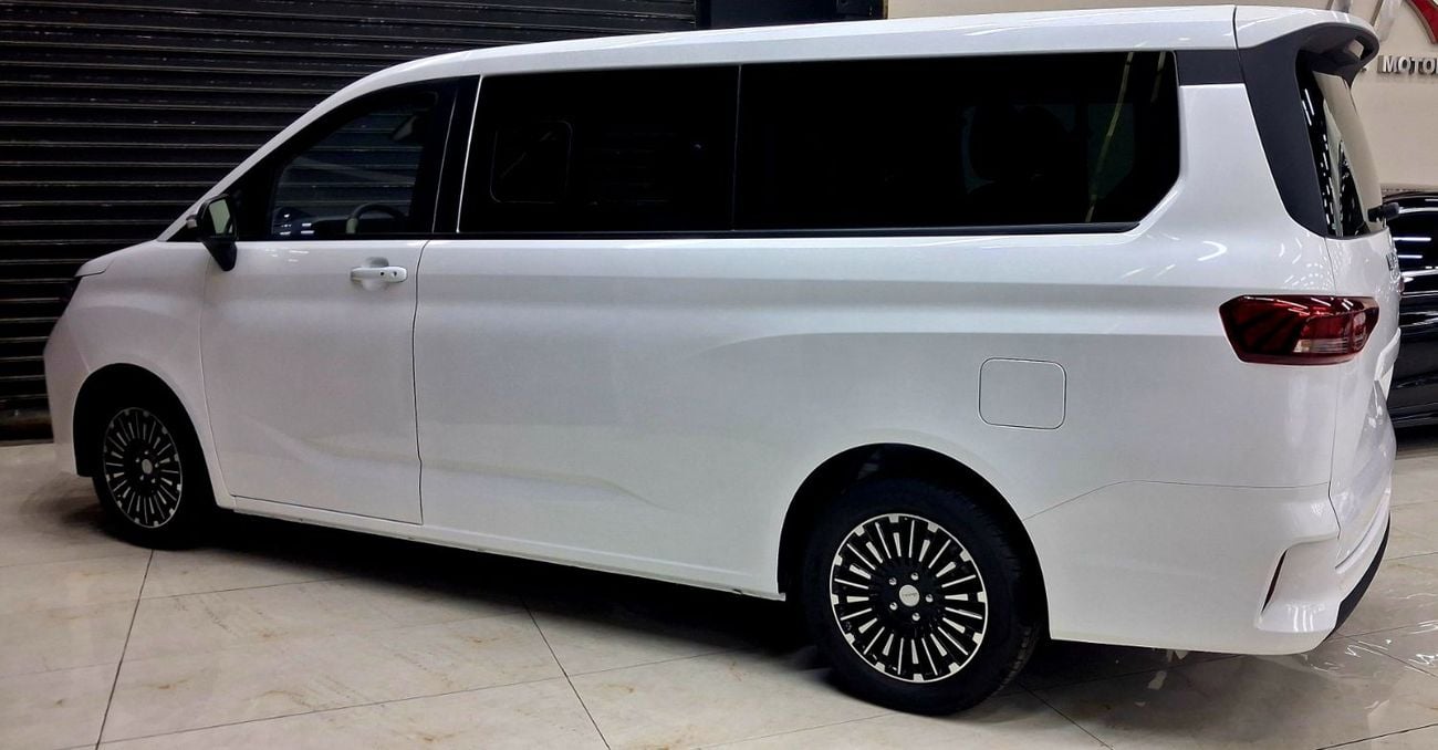 BAW 212 M7 // 9 Seats Automatic Petrol Engine