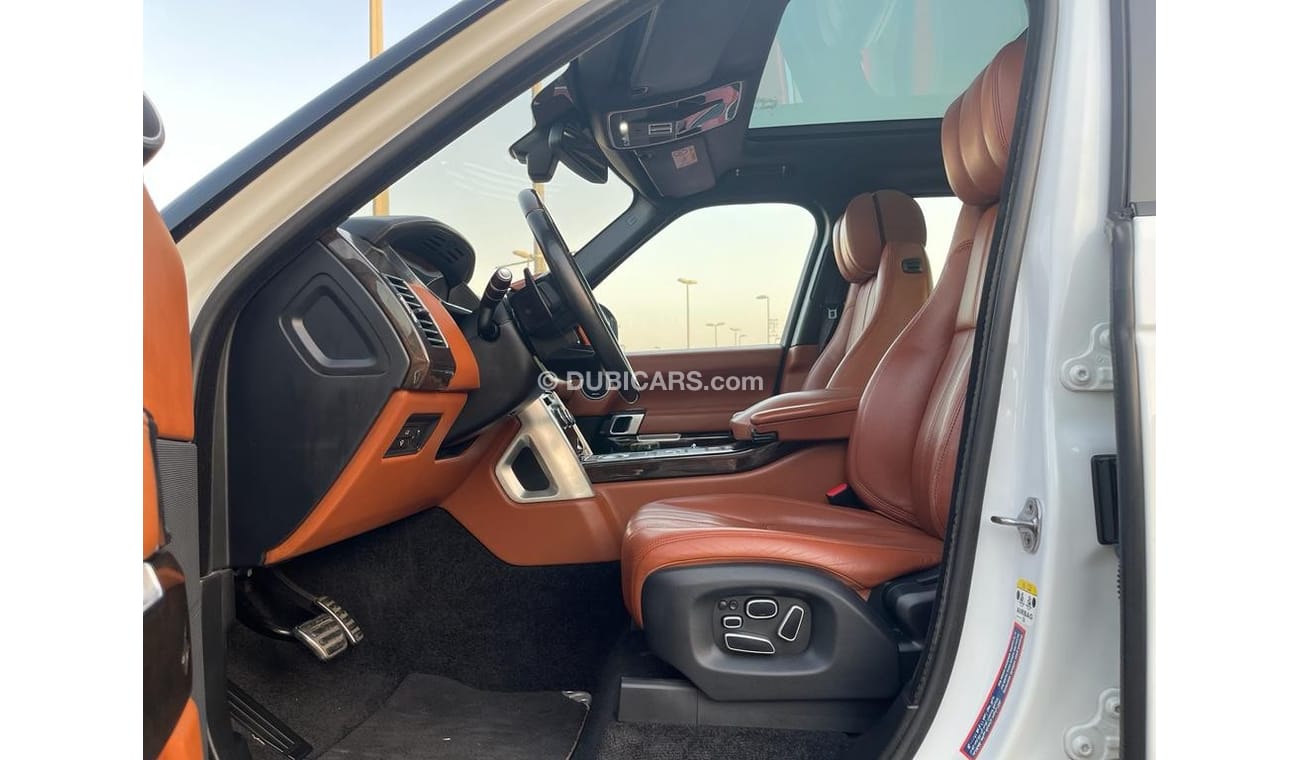 Land Rover Range Rover Range Rover Autobiography_Gcc_2014_Excellent_Condition _Full option