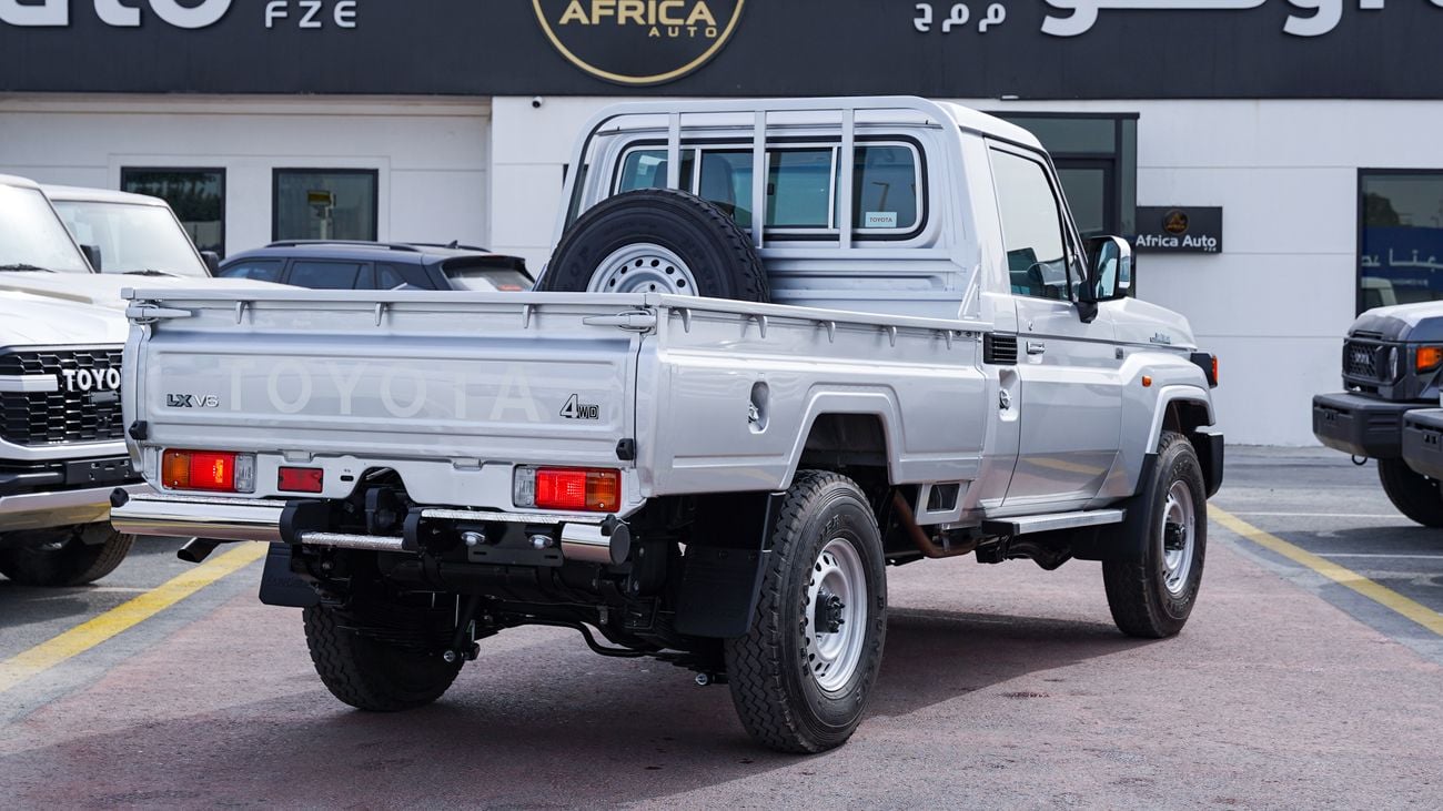 Toyota Land Cruiser Pick Up