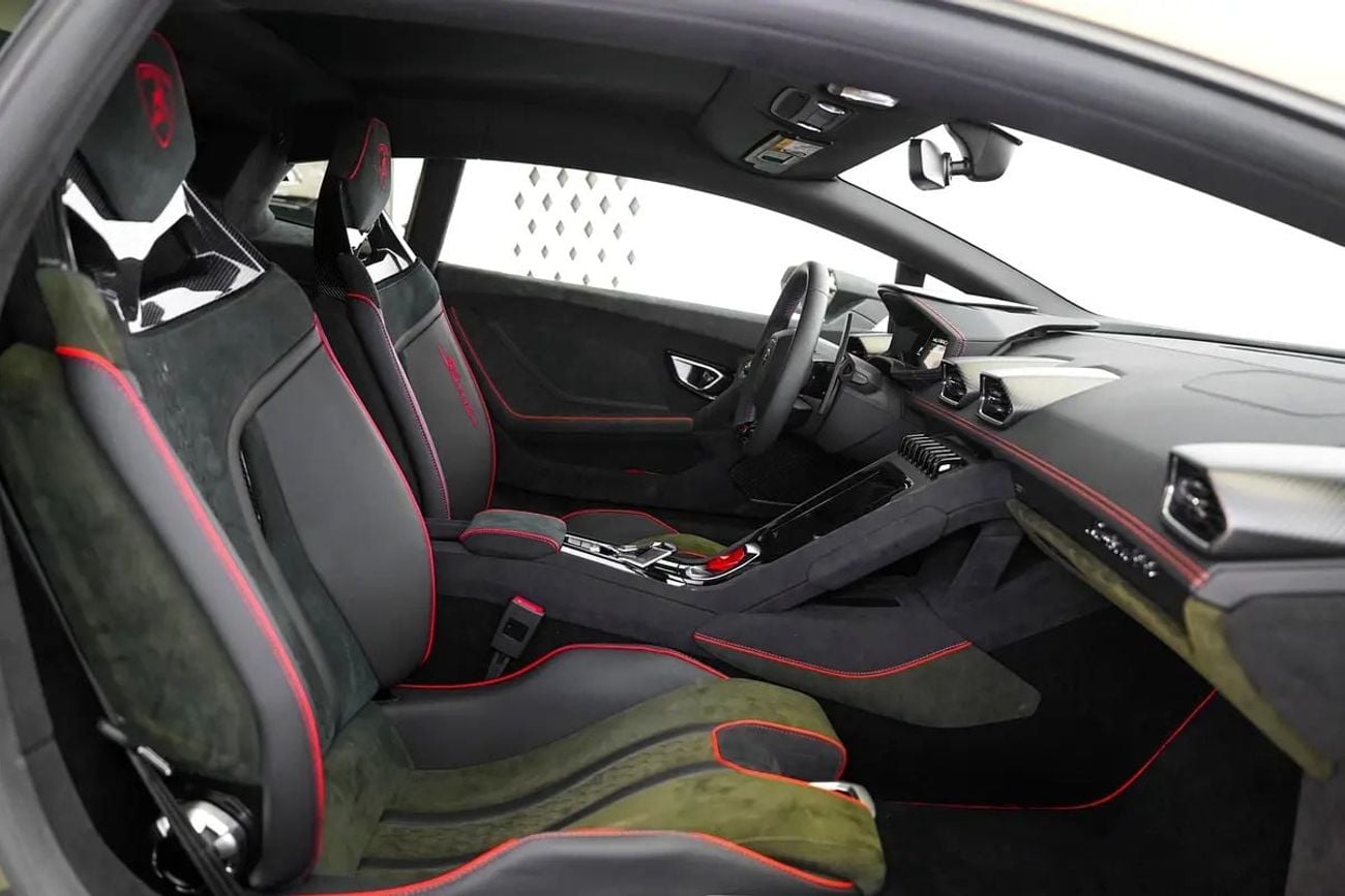 Lamborghini Huracan TECNICA 5.2L V10