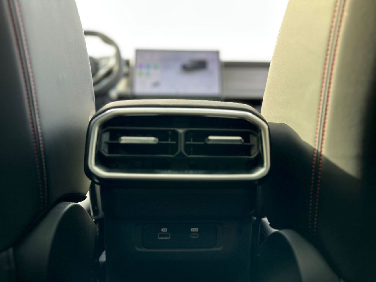 Jetour T2 Luxury JETOUR T2 4WD CONQUEST PRO TRAVEL+ 2.0L TURBO FULL OPTION A/T MODEL 2025