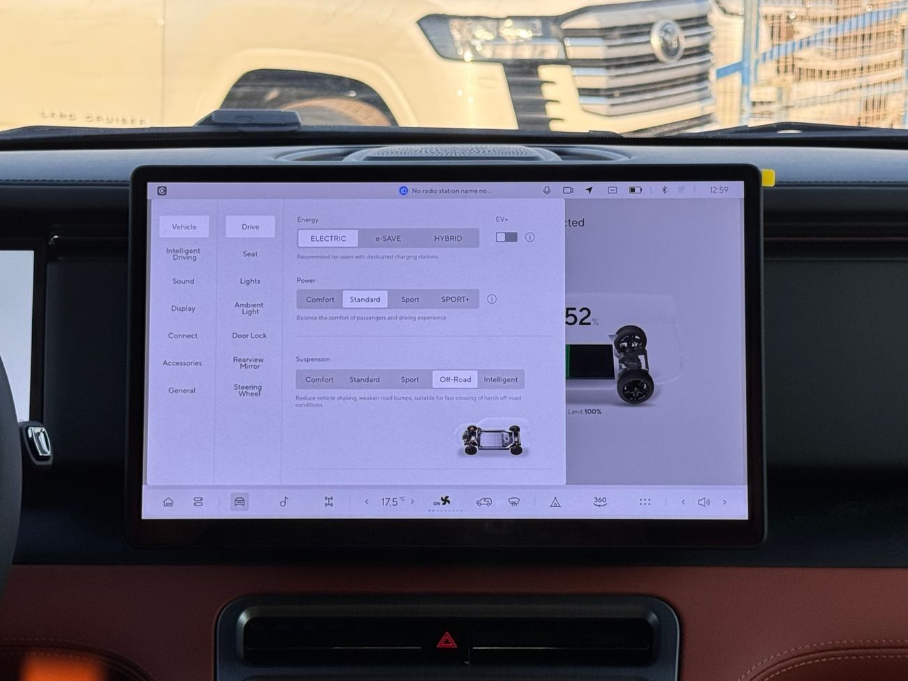 ROX 01 VIP PILOT SEATS HYBRID (LONG RANGE 1,000Km) DUAL PORTS WITH KITCHEN PACKAGE 0KM 2024