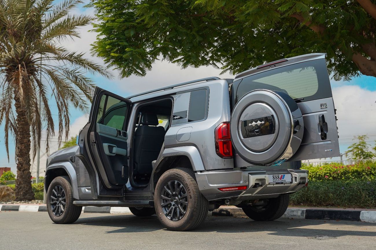 BYD Leopard 5 2025 BYD Leopard 5 Ultra Intelligent Drive Gray in Blue 0km