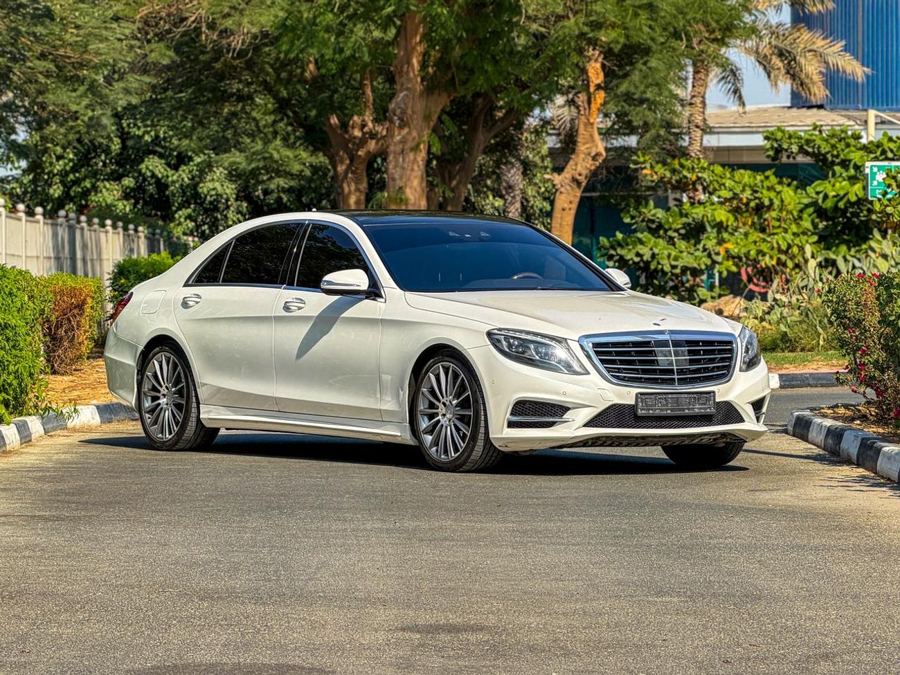 مرسيدس بنز S 400 AMG 3.5L