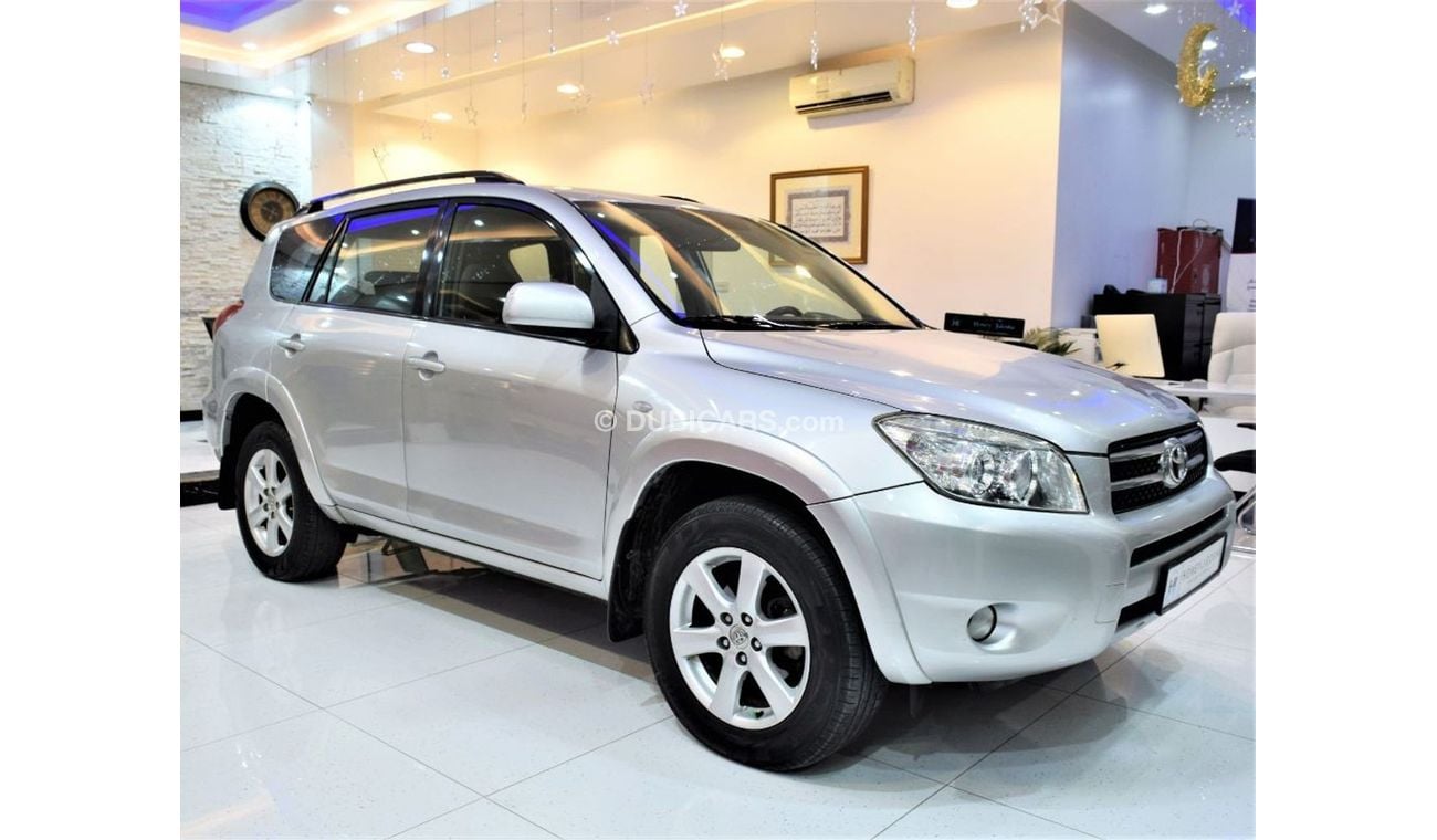 Toyota RAV4 AMAZING Toyota Rav4 4WD 2008 Model!! in Silver Color! GCC Specs