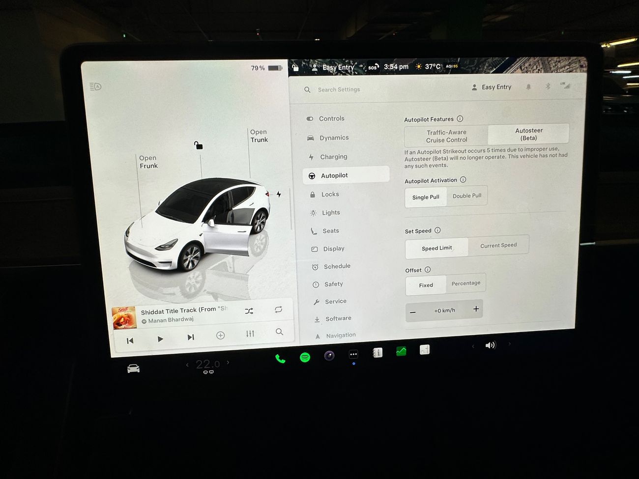 Tesla Model Y Long Range (AWD)
