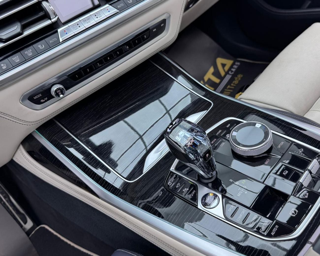 BMW X7 50i M SPORT 2019 BMW X7 xDrive50i M-Sport, BMW Service History, 1 Year Warranty, Excellent Condition