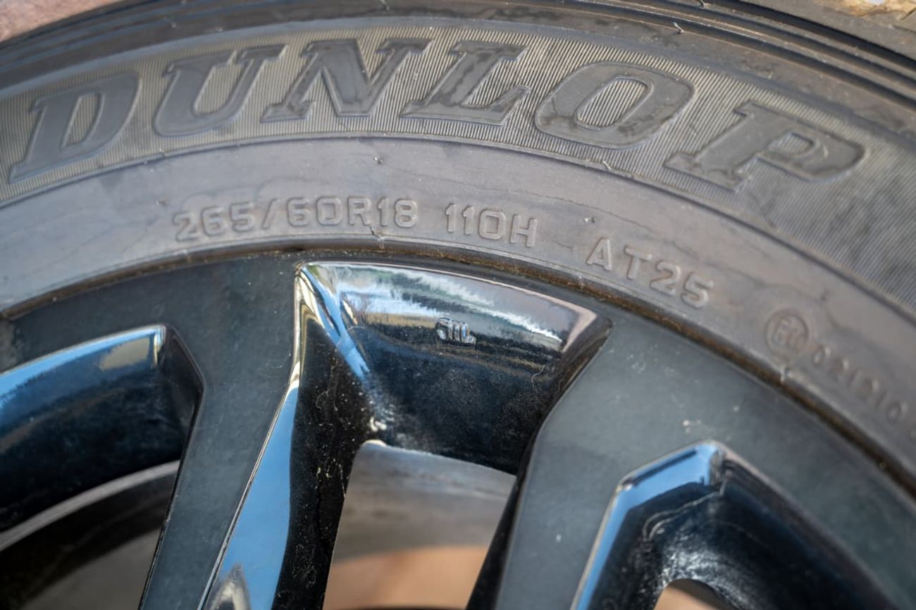 تويوتا هيلوكس 2.8L GD Adventure | Double Cabin Pickup | Automatic | Four Wheel drive | Diesel | 5 Seats | 4 Door