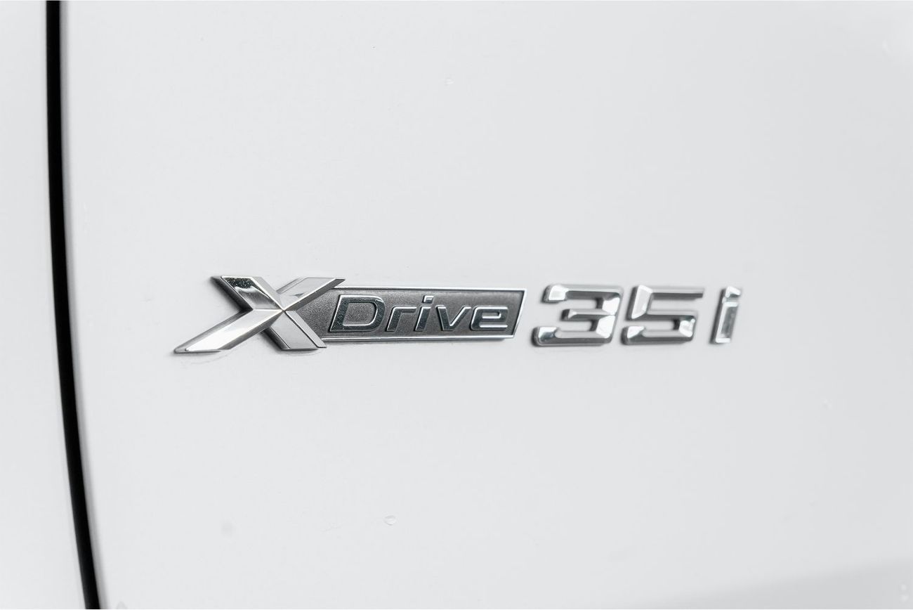 BMW X6 2019 BMW X6 xDrive35i M-Sport / AGMC Maintained