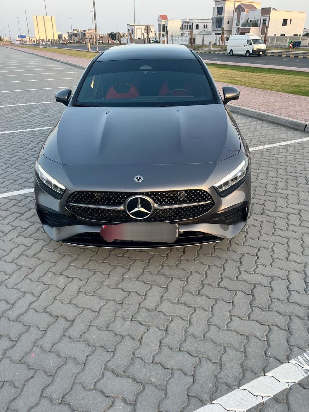 مرسيدس بنز A 200 AMG 2024 | GCC Specs | 18,000 KM | EMC Warranty & Service Package
