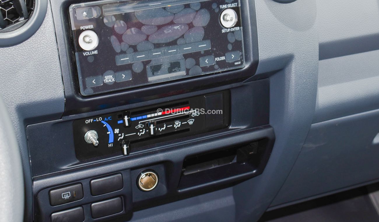 Toyota Land Cruiser 70 4.2 L