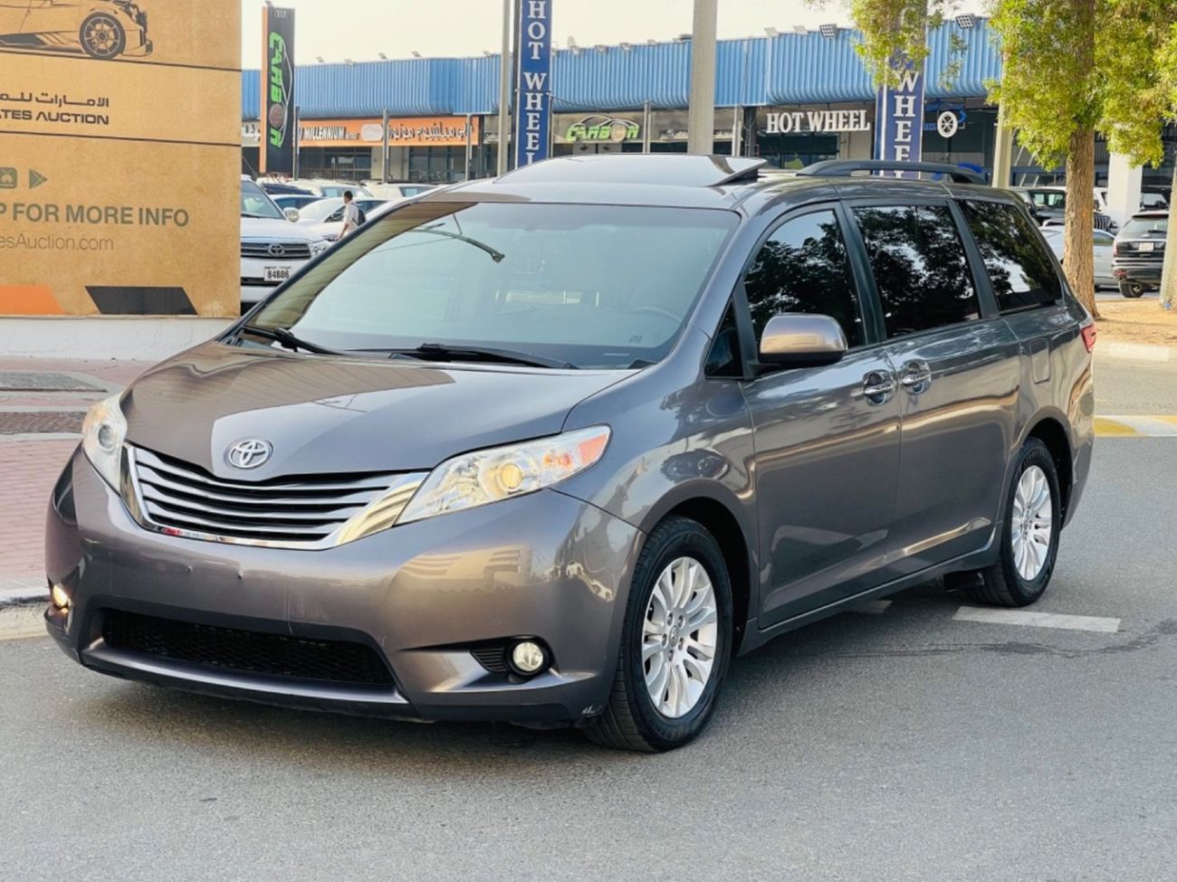 Toyota Sienna Xle  full option
