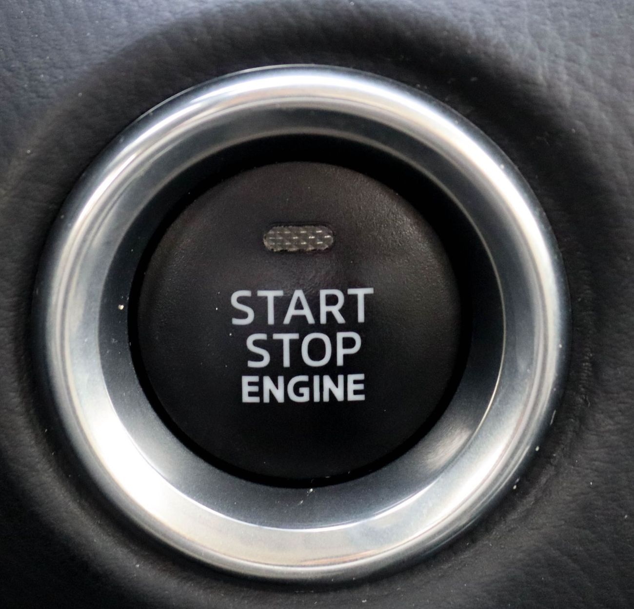 Mazda CX5 GL 2.5L Mazda CX-5 2023 2.5 L GCC, original paint, accident-free, in excellent condition, 1179 P.M