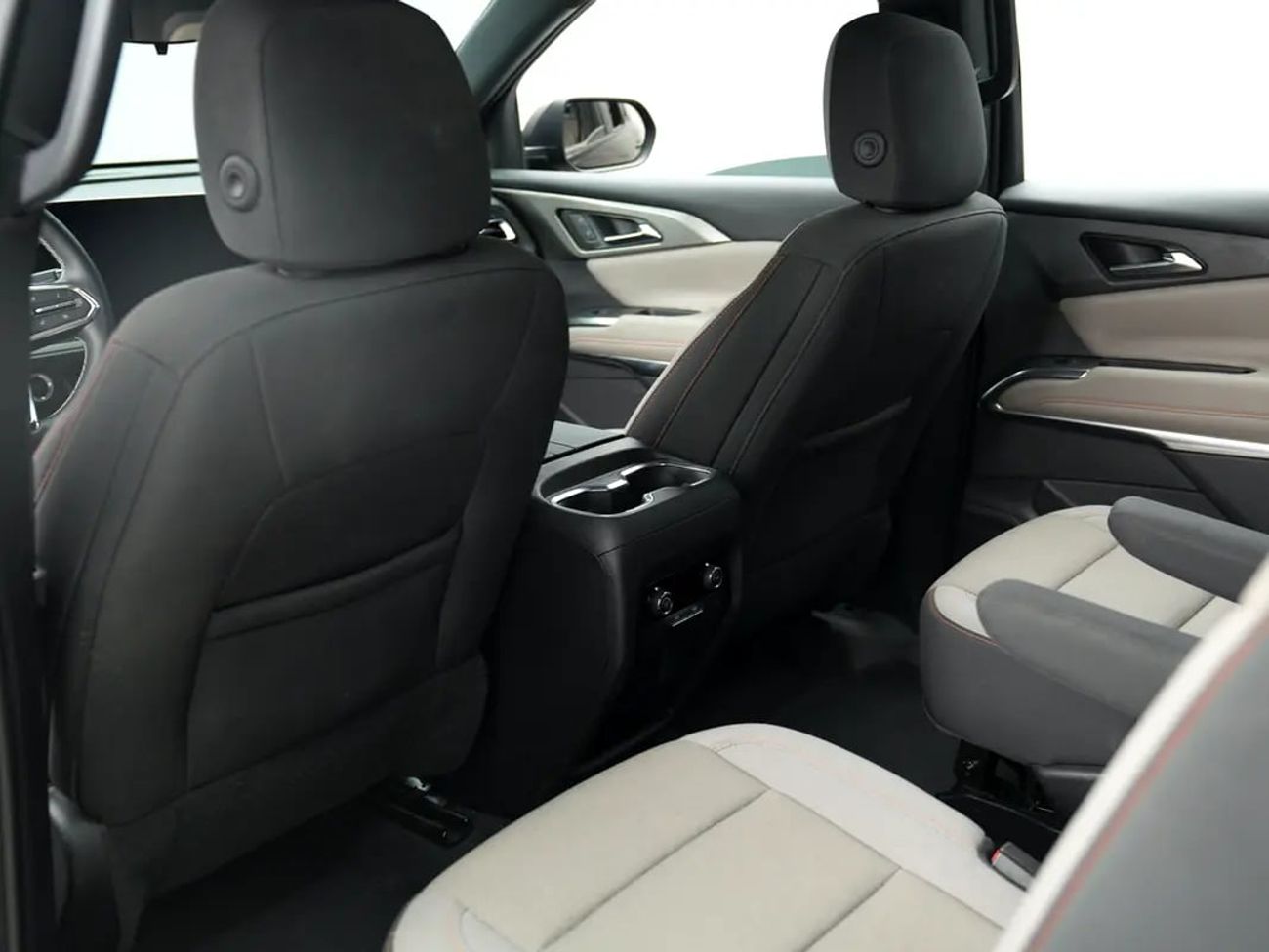 Chevrolet Traverse LT LOW Mileage, GCC SPECS