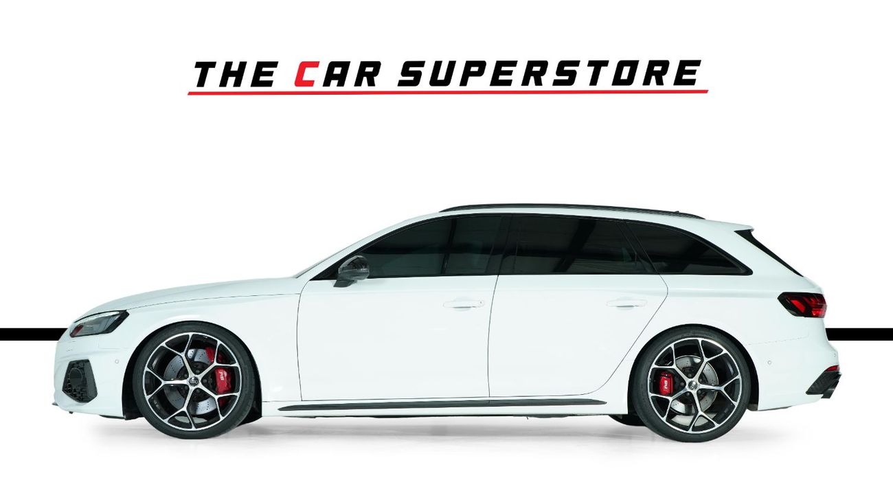 Audi RS4 Station B9 Competition | Very High Option | Audi Warranty & Service | Full Carbon Package