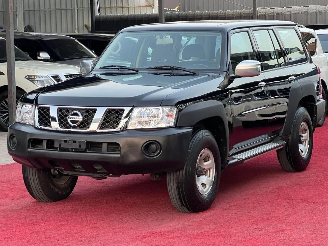 Nissan Patrol Nissan VTC GL 2009 Price: 49,000 dirhams Mileage: 215,000 km Gulf specifications Automatic gear  Ver