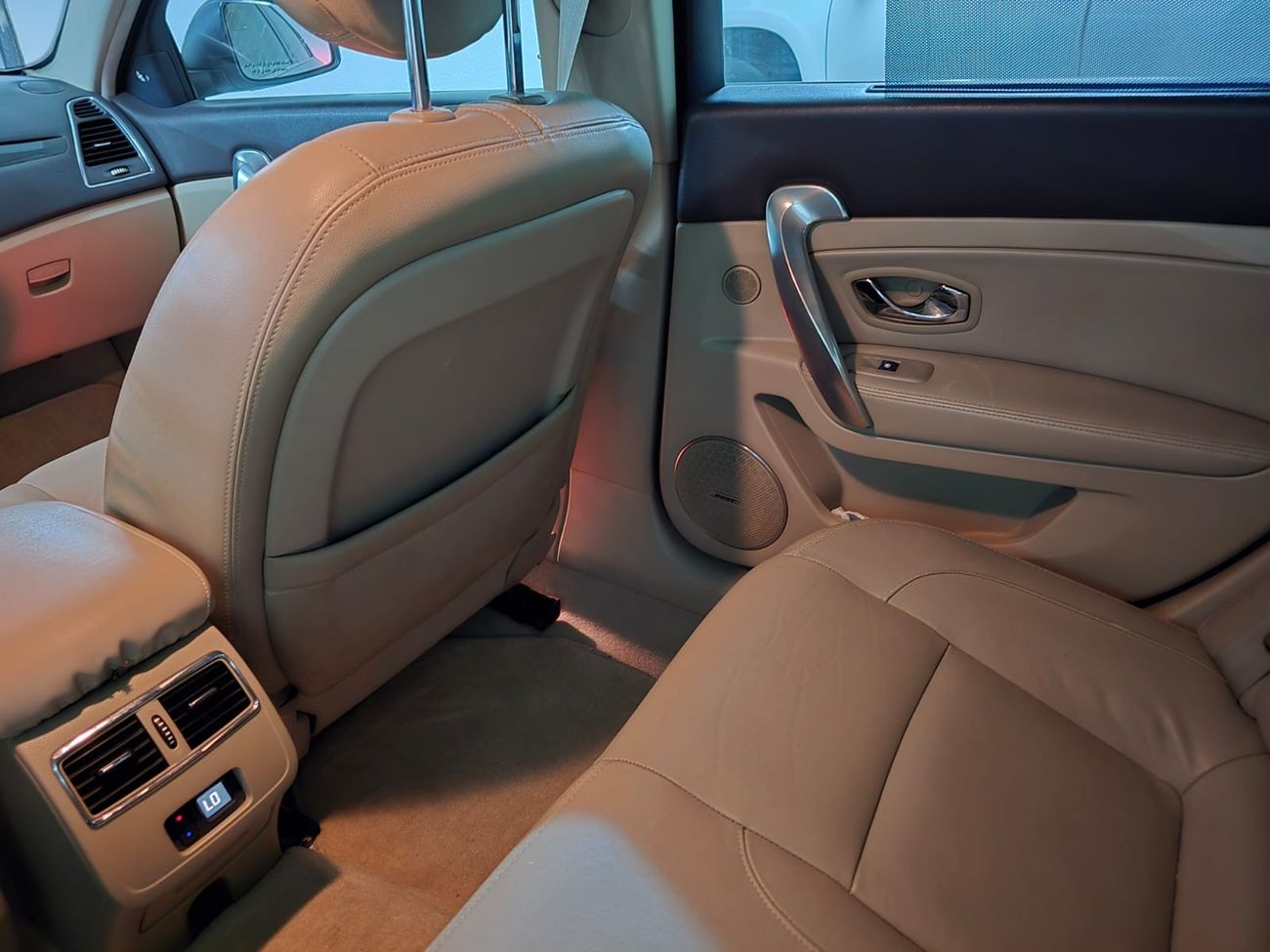 Renault Safrane 3.5 V6 FWD