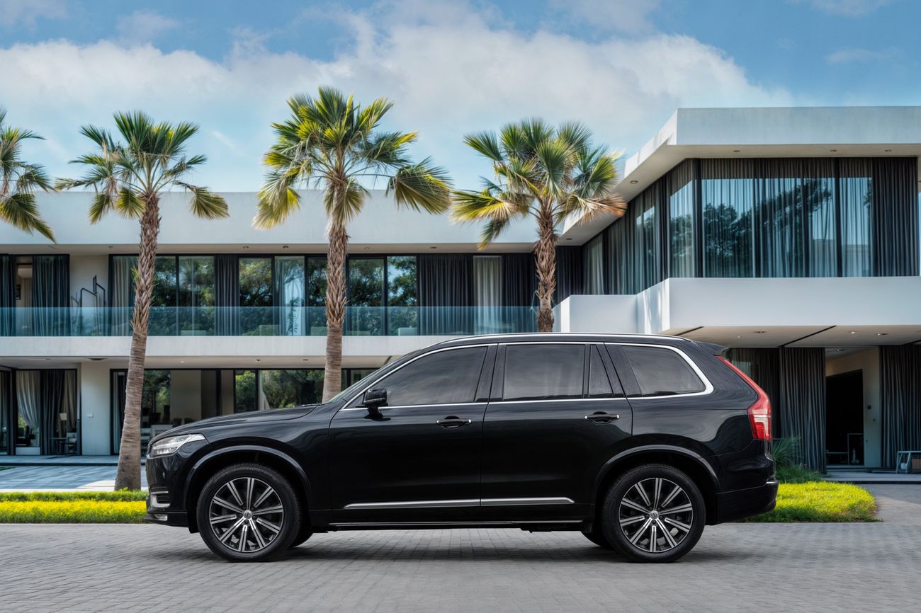 فولفو XC 90 XC90 R-Design | 3,525 P.M | 0% Downpayment | AL FUTTAIM WARRANTY