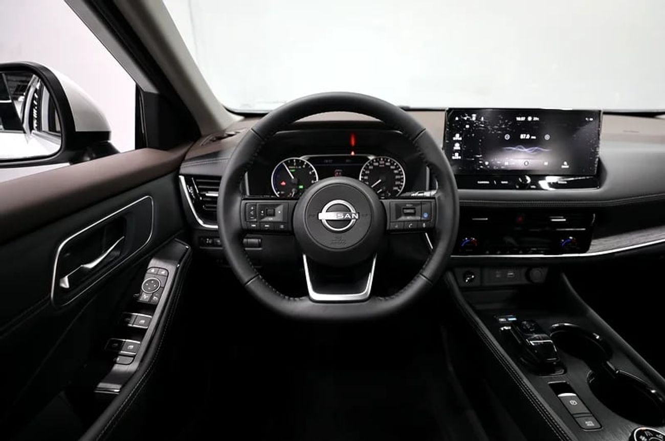 نيسان إكس تريل | Full Option | Brand | Under Warranty Till | 1,700 0% Downpayment Ref#XTrail23