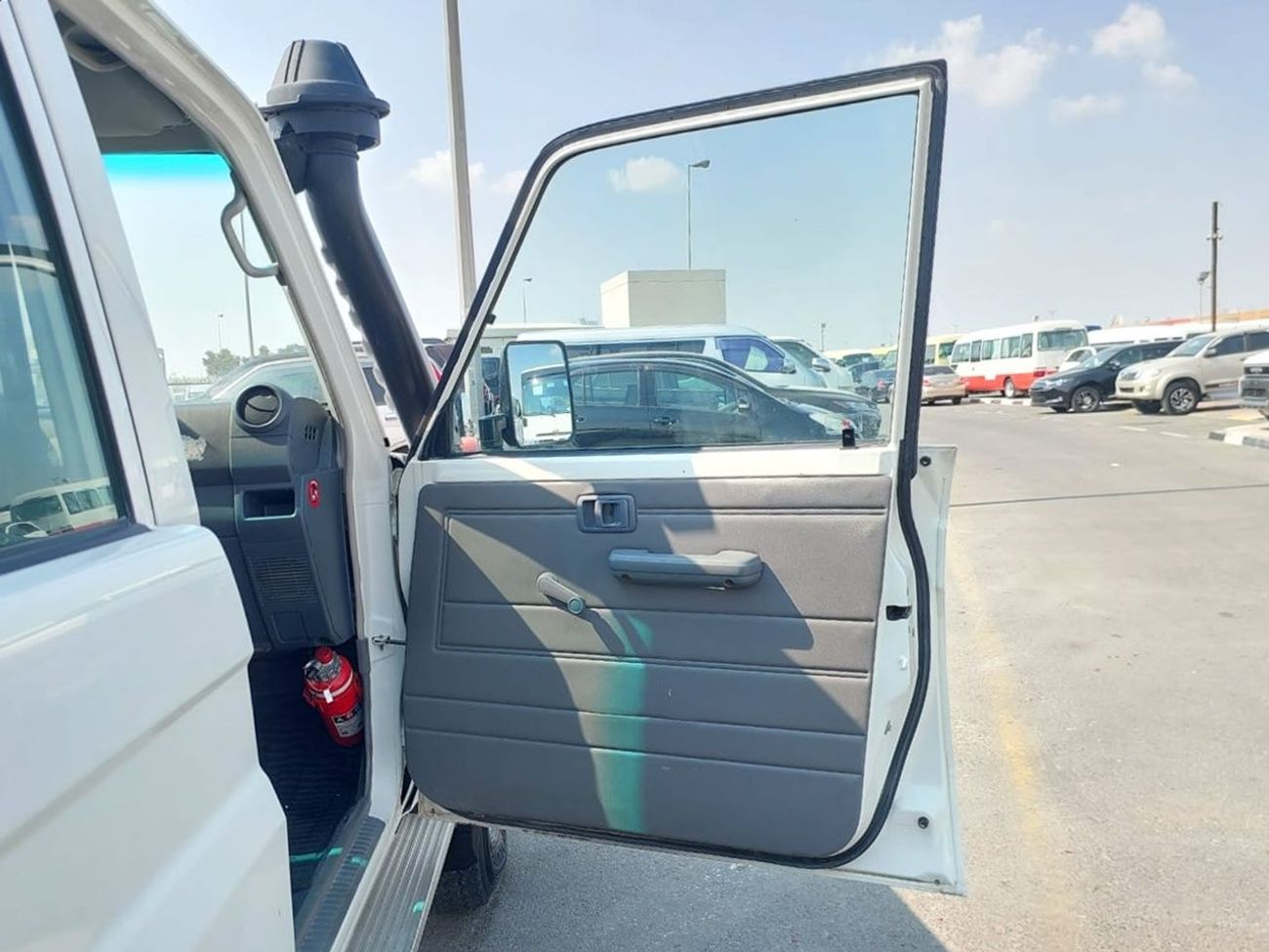 Toyota Land Cruiser Pick Up TOYOTA LAND CRUISER PICKUP LHD 2018 MODEL 4.2 L DIESEL MANUAL(PM42763)